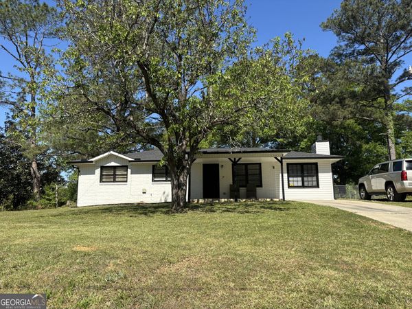 4621 Pinedale Drive, Macon, GA 31206