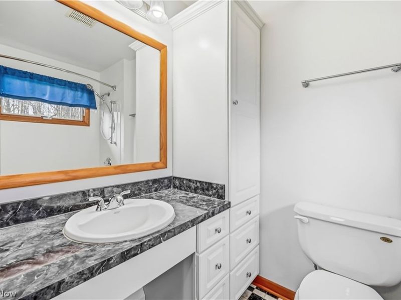 7156 Chestnut Ridge Road, Hubbard, OH 44425 Photo 27