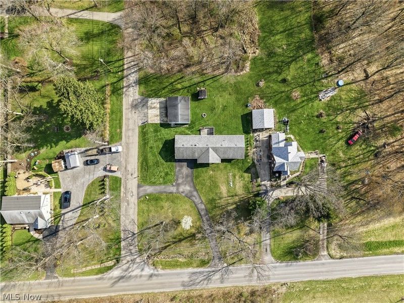 7156 Chestnut Ridge Road, Hubbard, OH 44425 Photo 38