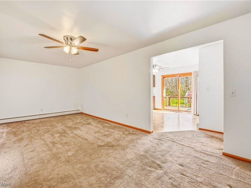 7156 Chestnut Ridge Road, Hubbard, OH 44425 Photo 9