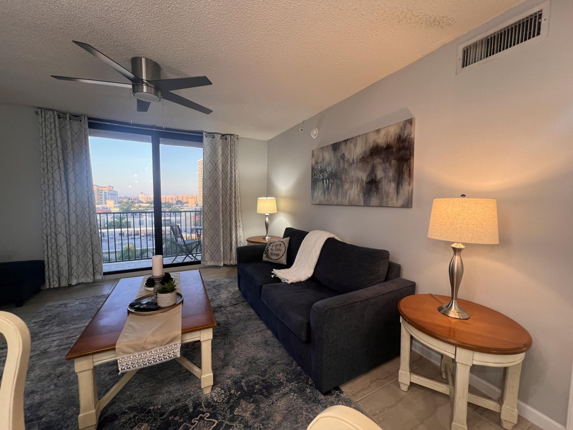 651 Okeechobee Boulevard, Unit 706, West Palm Beach, FL 33401 Photo