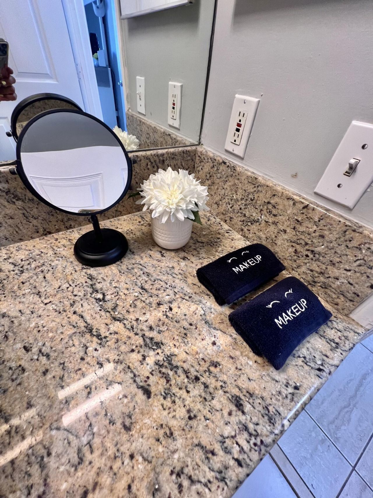 651 Okeechobee Boulevard, Unit 706, West Palm Beach, FL 33401 Photo