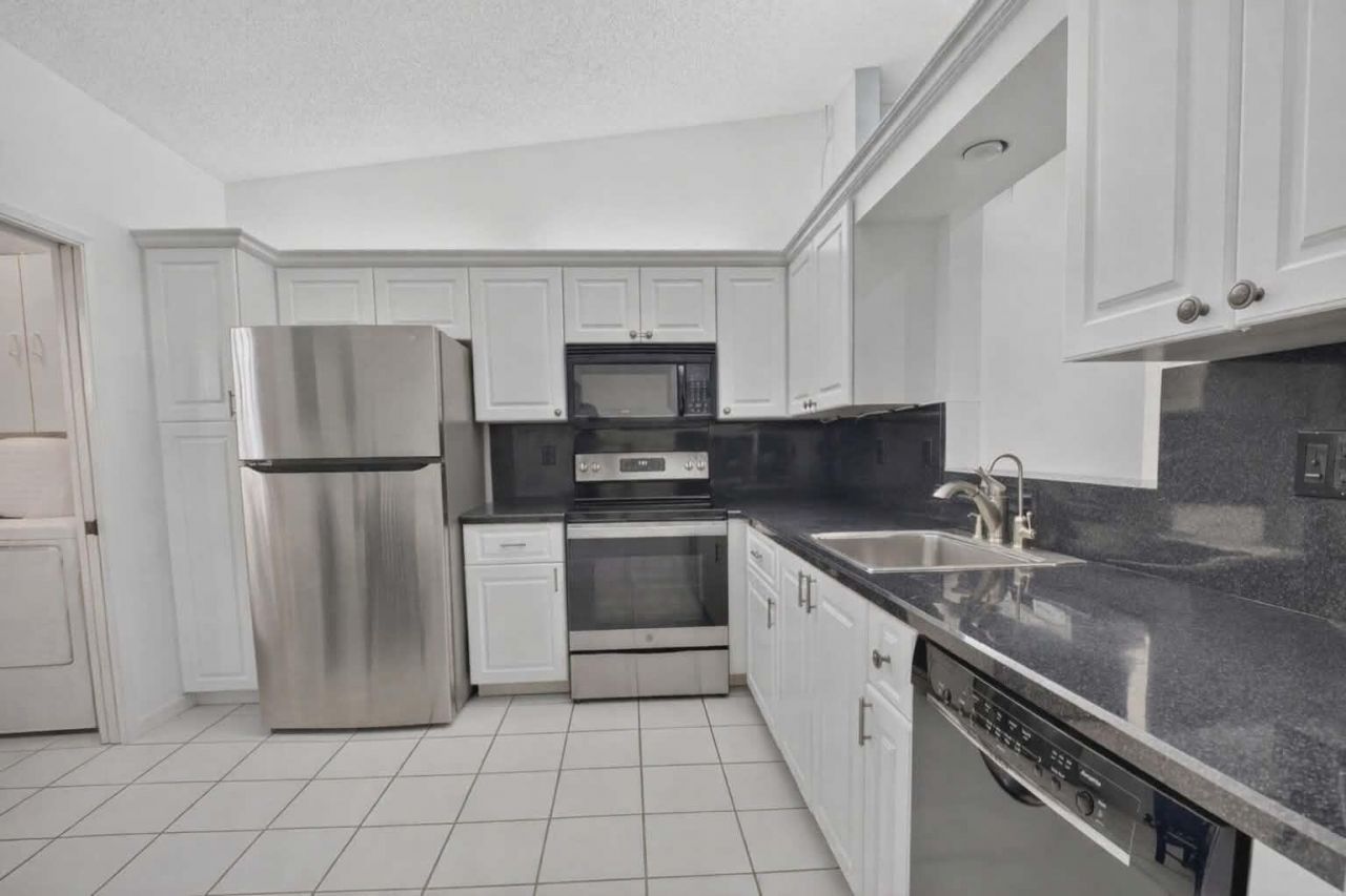 8146 Windgate Drive, Boca Raton, FL 33496 Photo