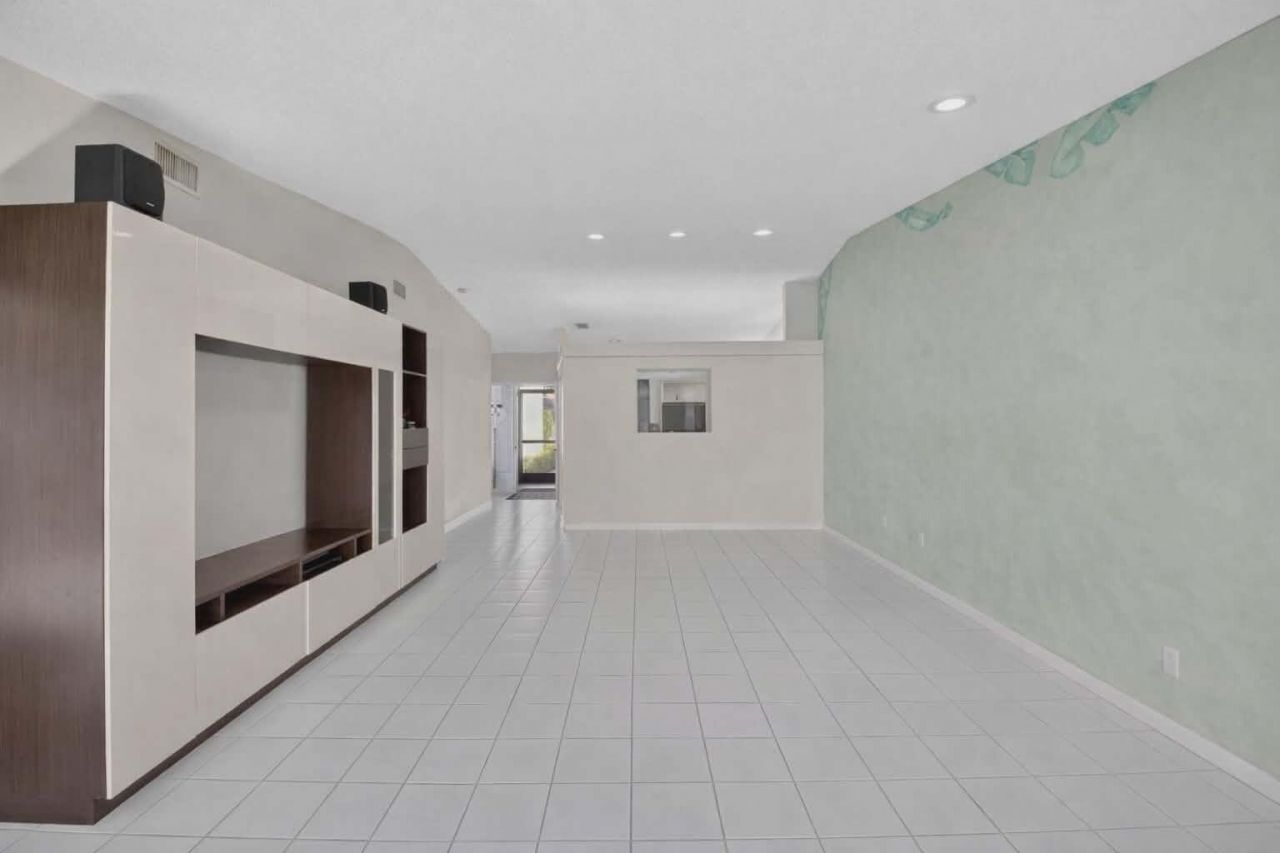 8146 Windgate Drive, Boca Raton, FL 33496 Photo