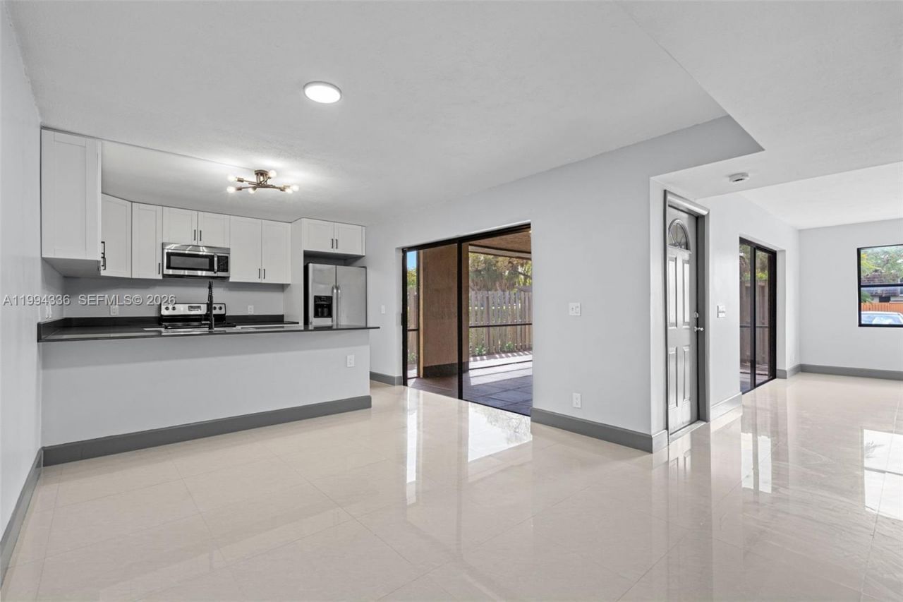 4843 NW 95th Ave, Sunrise, FL 33351 Photo