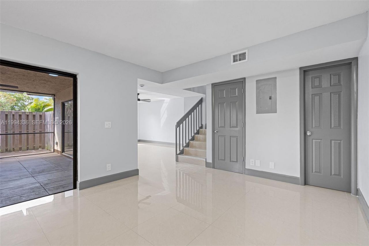 4843 NW 95th Ave, Sunrise, FL 33351 Photo