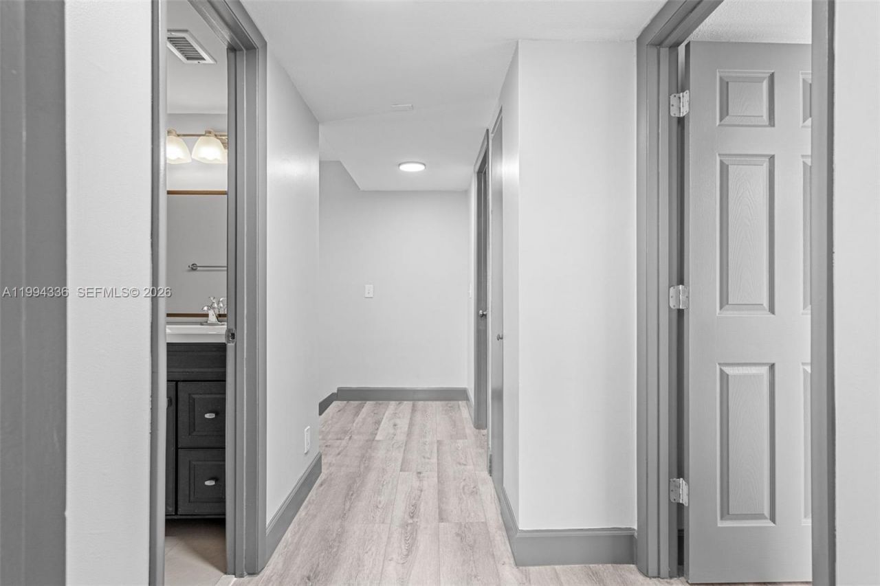 4843 NW 95th Ave, Sunrise, FL 33351 Photo