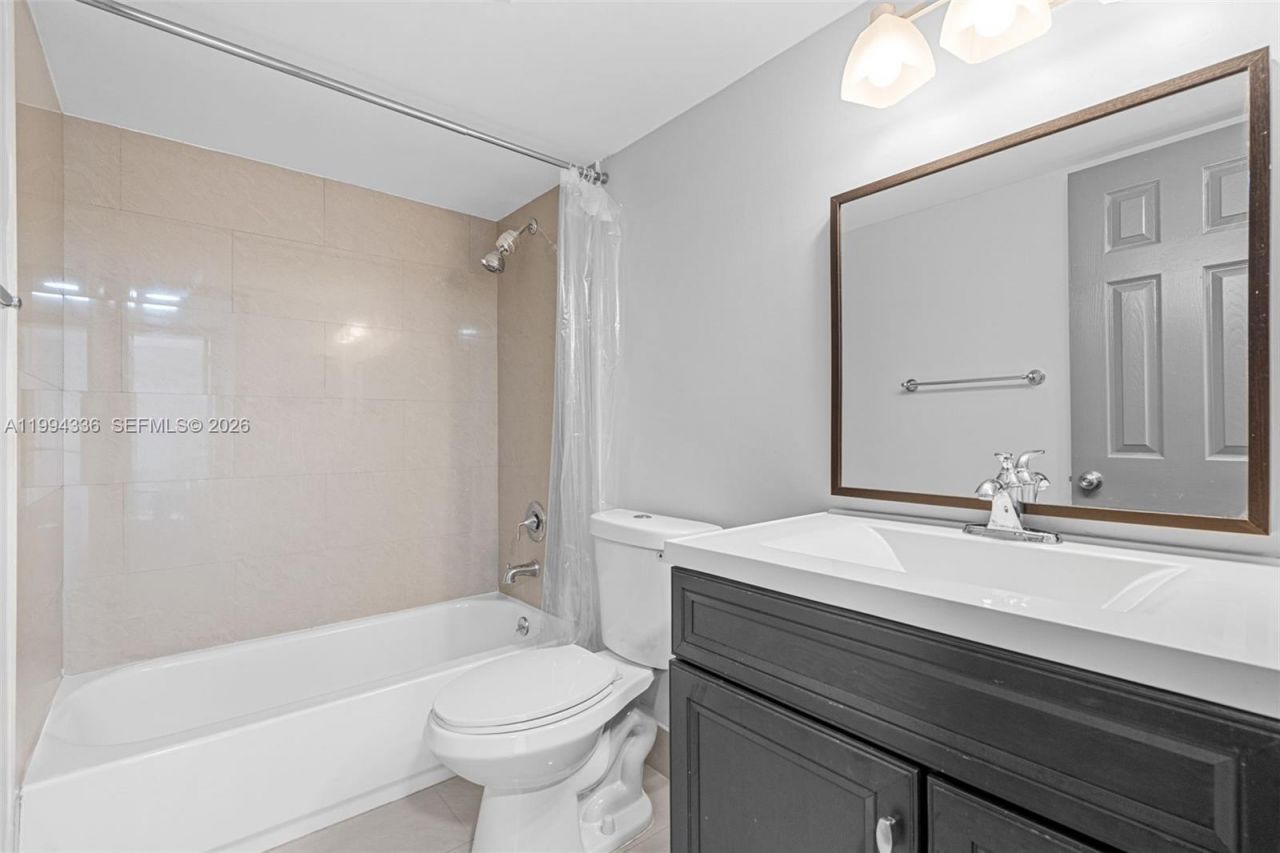 4843 NW 95th Ave, Sunrise, FL 33351 Photo