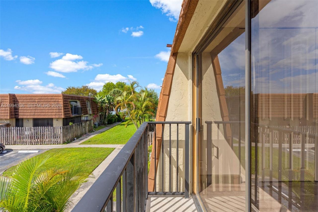 4843 NW 95th Ave, Sunrise, FL 33351 Photo