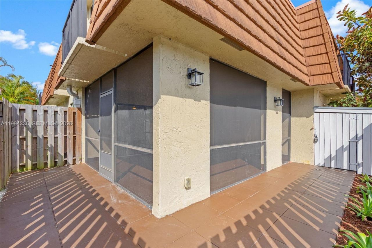 4843 NW 95th Ave, Sunrise, FL 33351 Photo