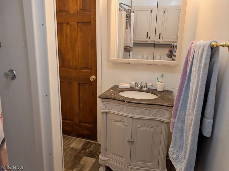 16599 Glenn Street, East Liverpool, OH 43920 Photo 10