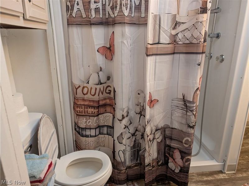 16599 Glenn Street, East Liverpool, OH 43920 Photo 11