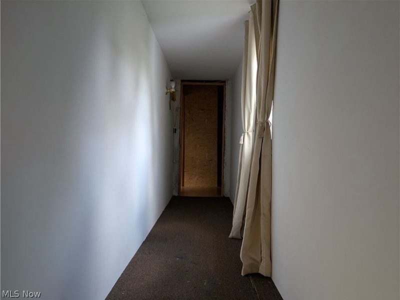 16599 Glenn Street, East Liverpool, OH 43920 Photo 12