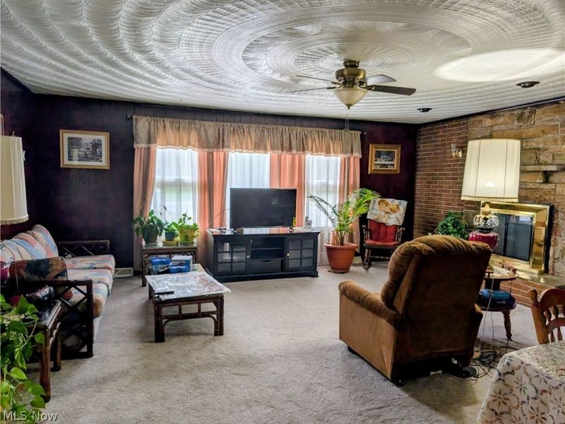 16599 Glenn Street, East Liverpool, OH 43920 Photo 2