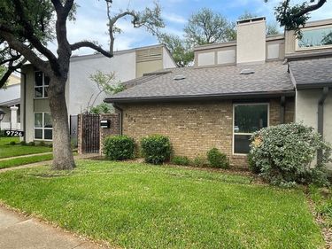 9726 Amberton Parkway, Dallas, TX 75243
