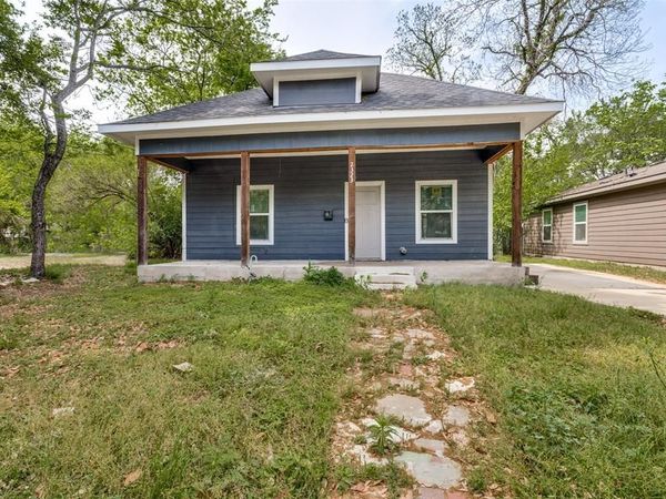 2323 Stoneman Street , Dallas, TX 75215