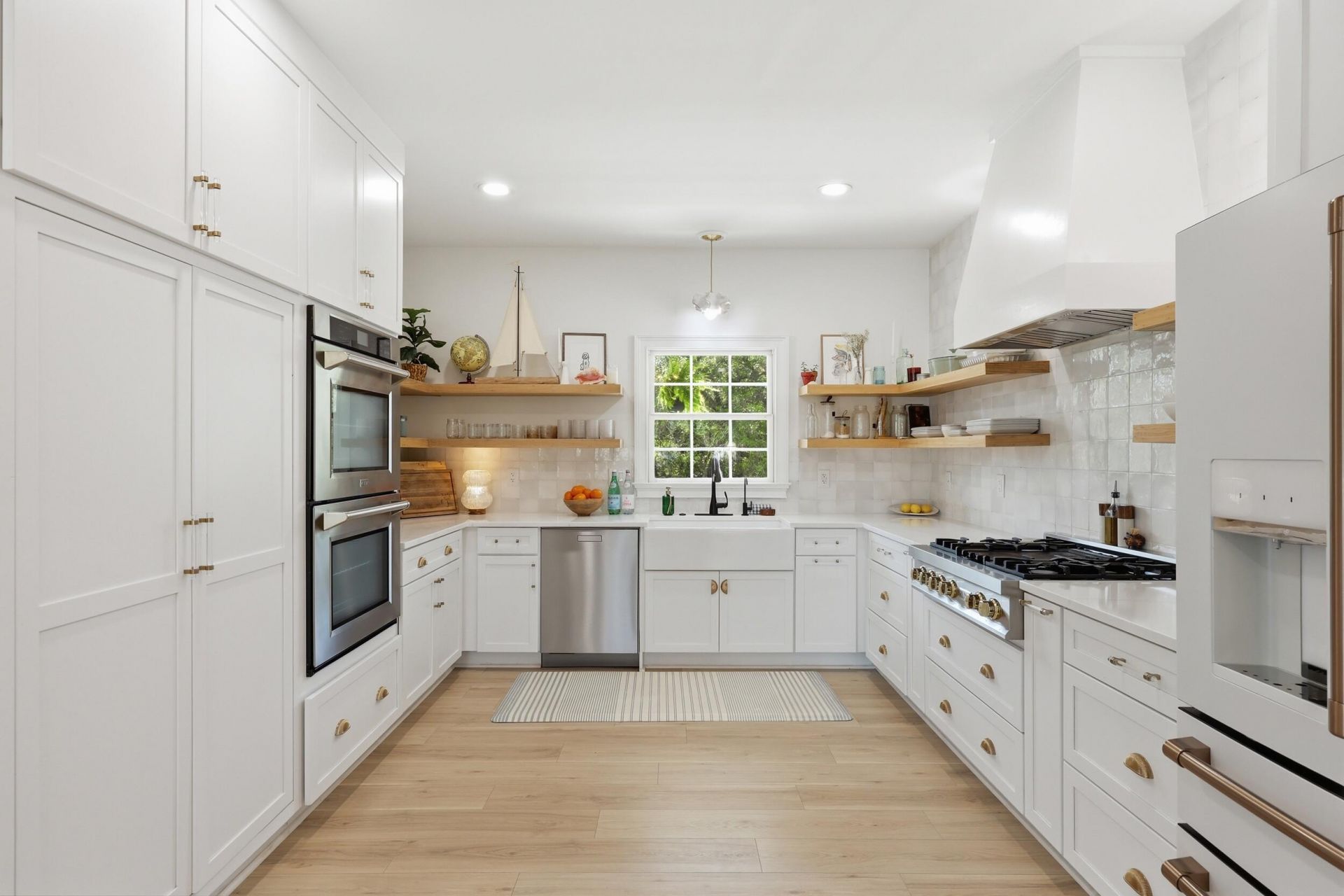 1682 Old Military Road Photo 20