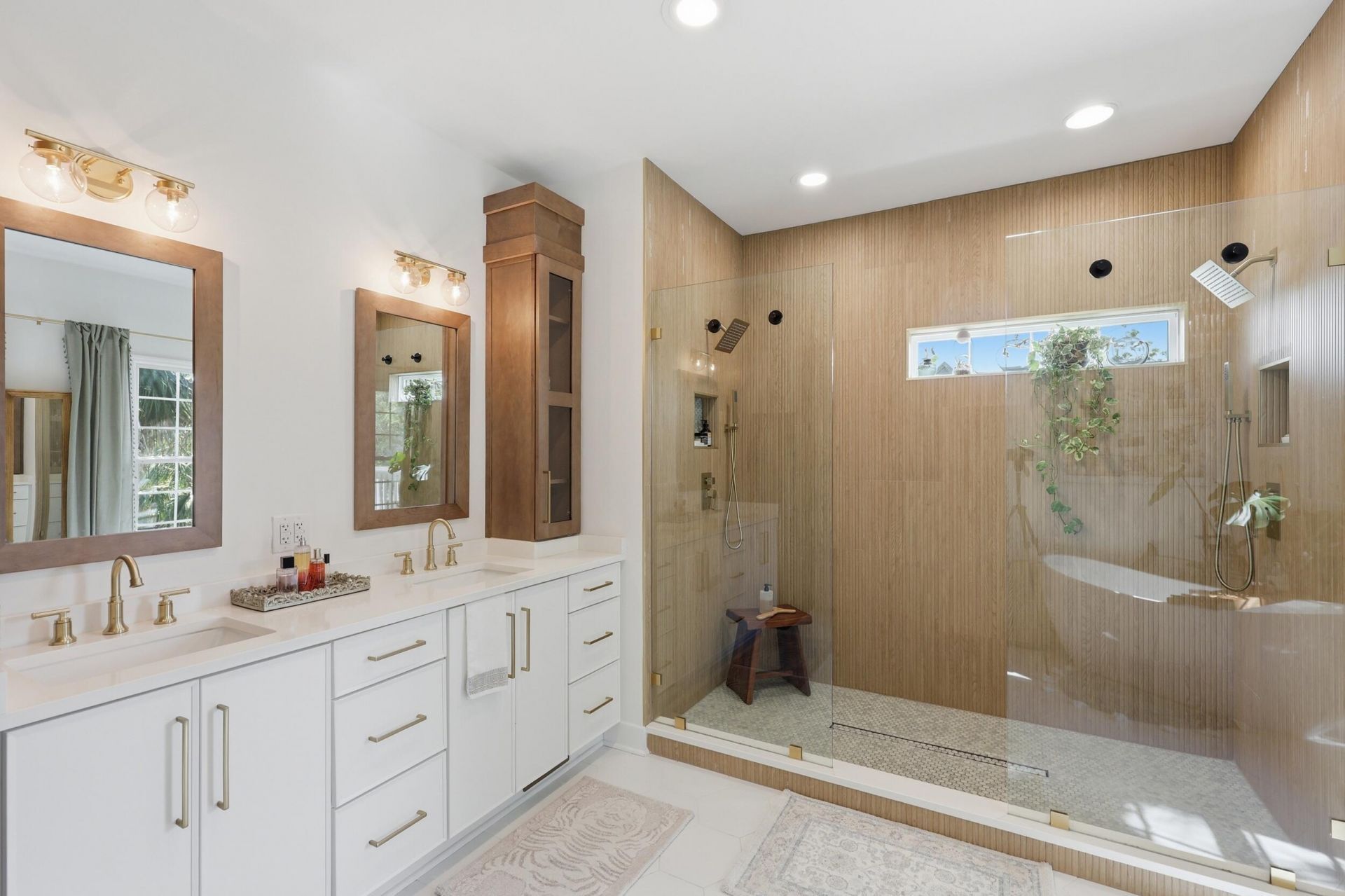 1682 Old Military Road Photo 38