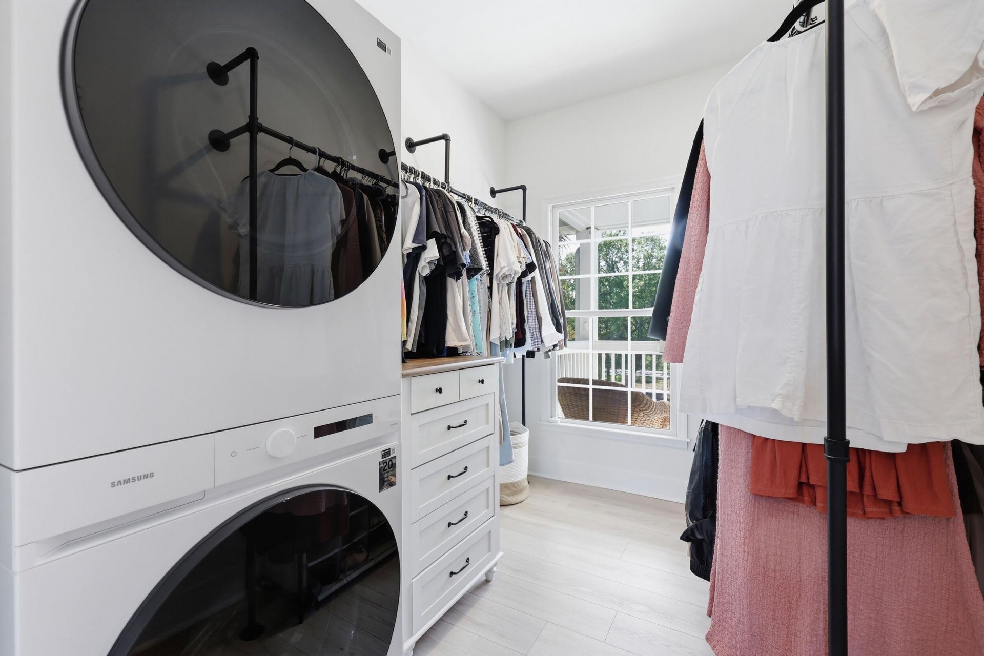 1682 Old Military Road Photo 39