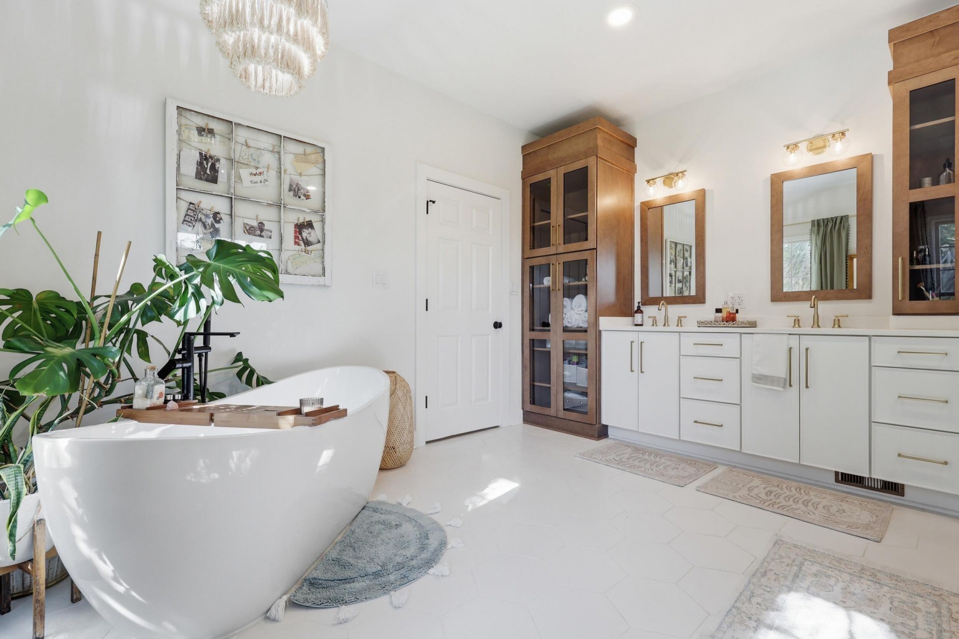 1682 Old Military Road Photo 4