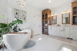 1682 Old Military Road photo 4