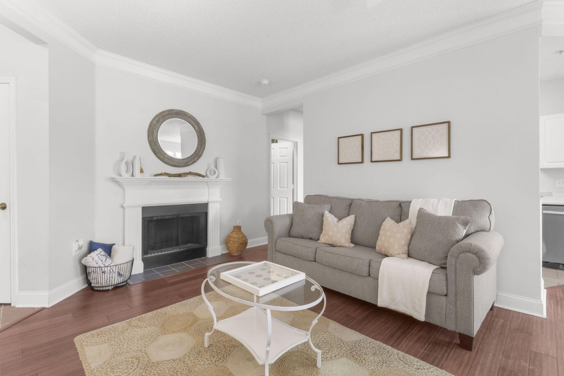 1925 Chatelain Way Mount Pleasant, SC 29464