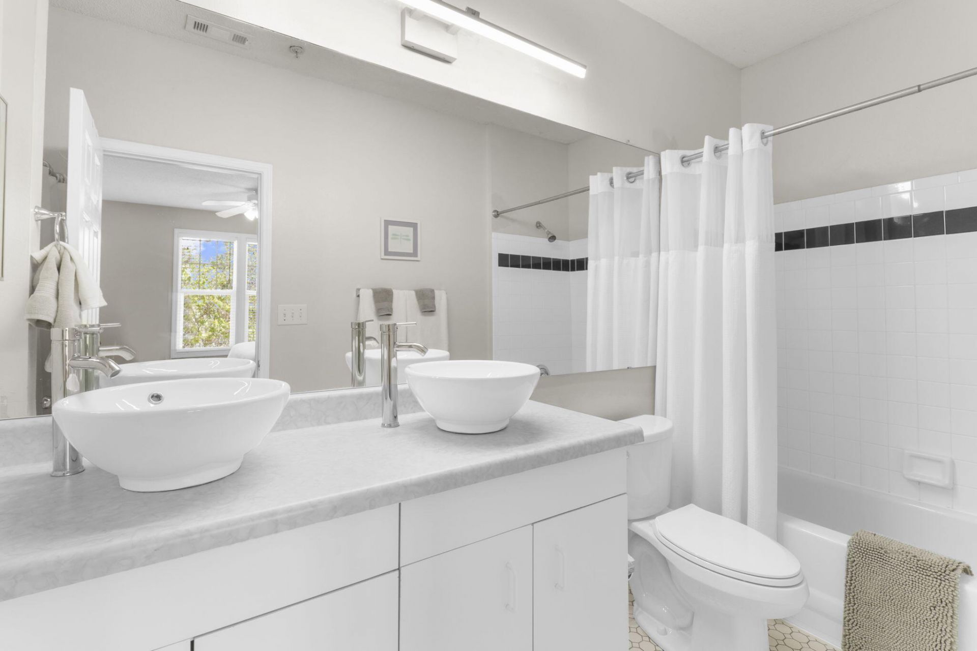 1925 Chatelain Way Photo 21