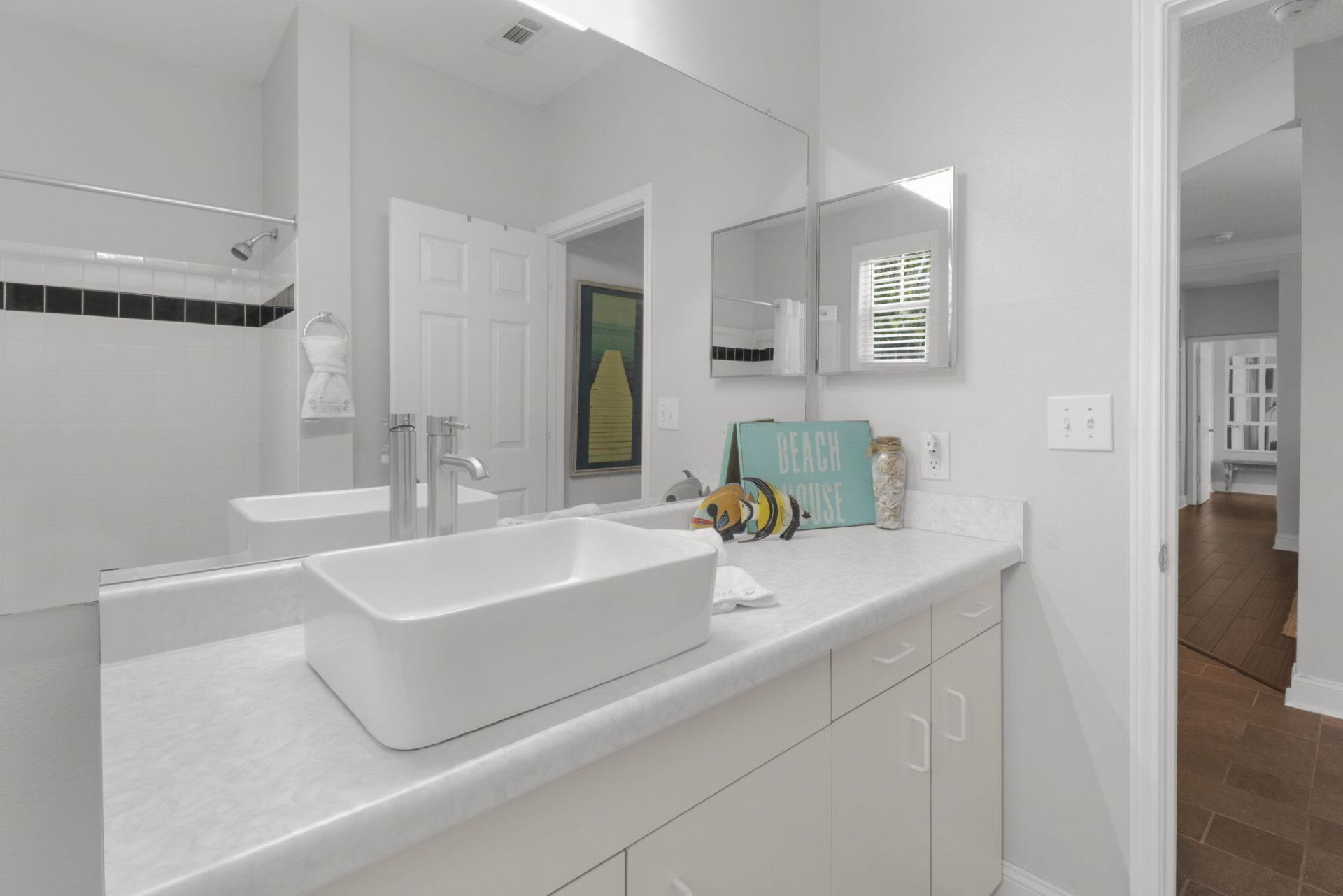 1925 Chatelain Way Photo 25