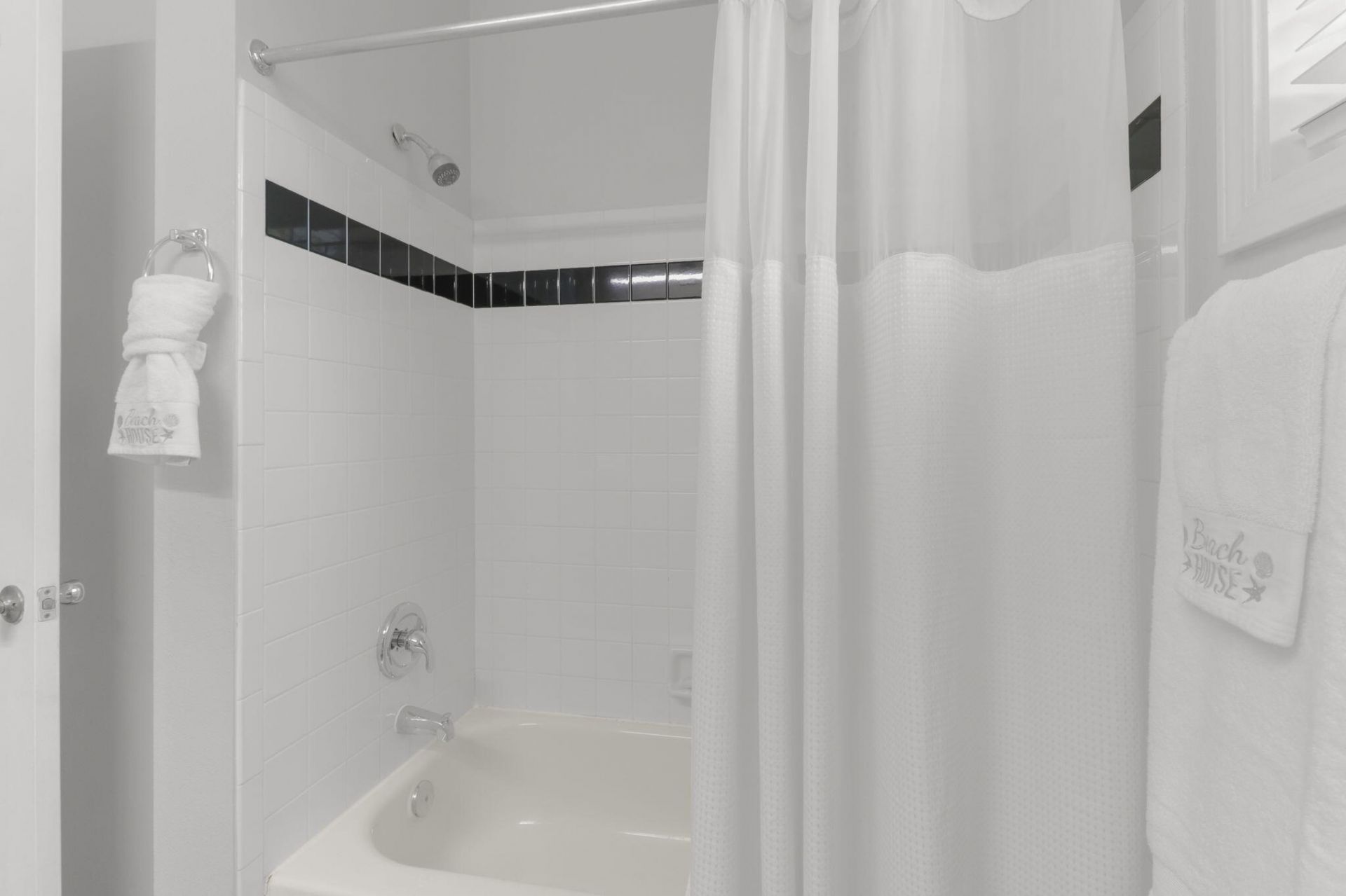 1925 Chatelain Way Photo 27