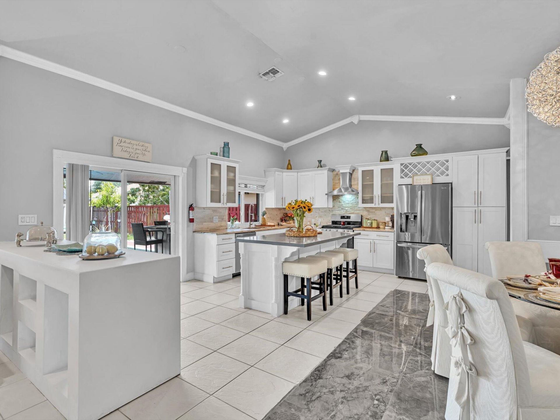 5165 NW 99th Way, Coral Springs, FL 33076 Photo