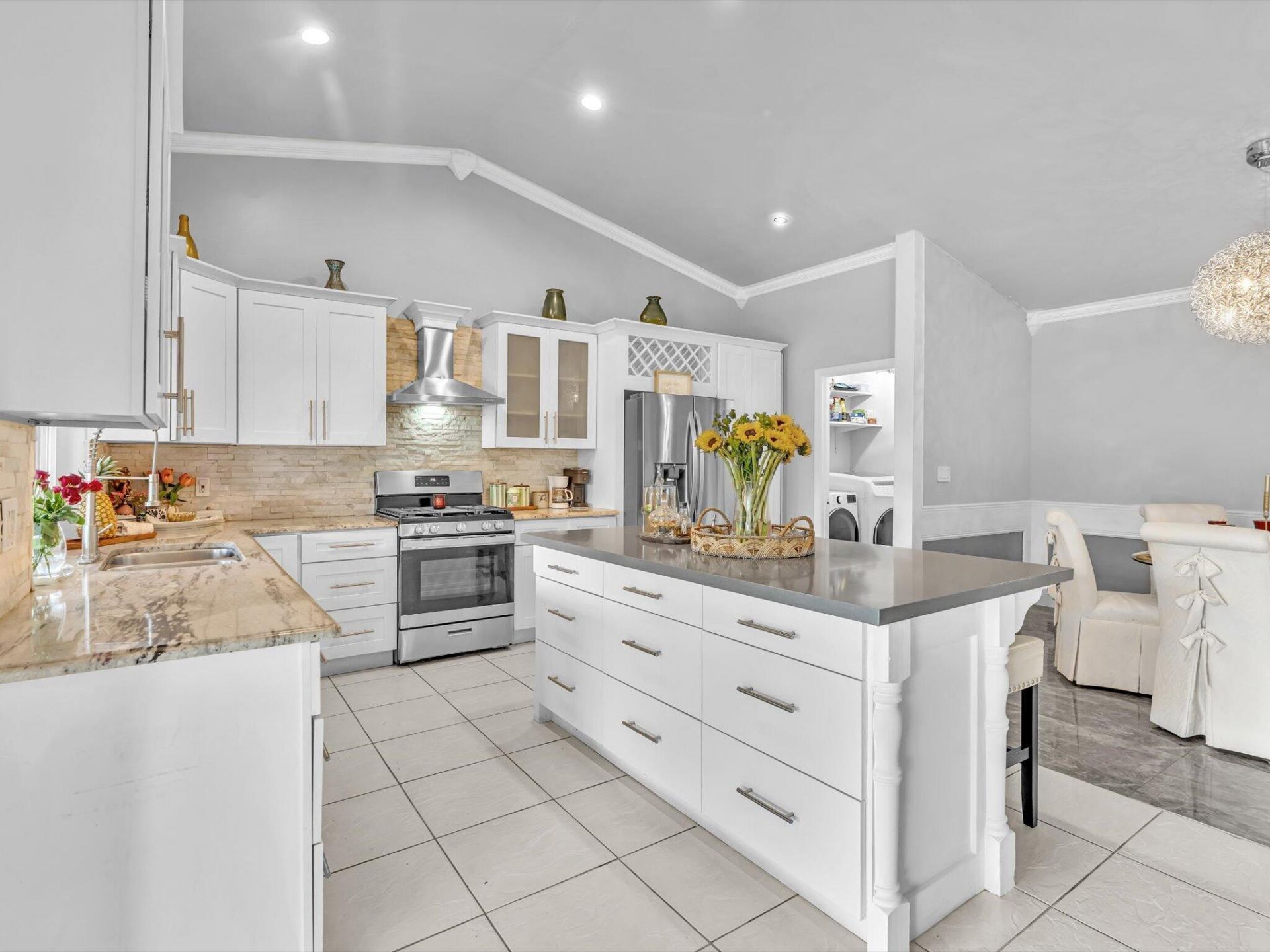 5165 NW 99th Way, Coral Springs, FL 33076 Photo