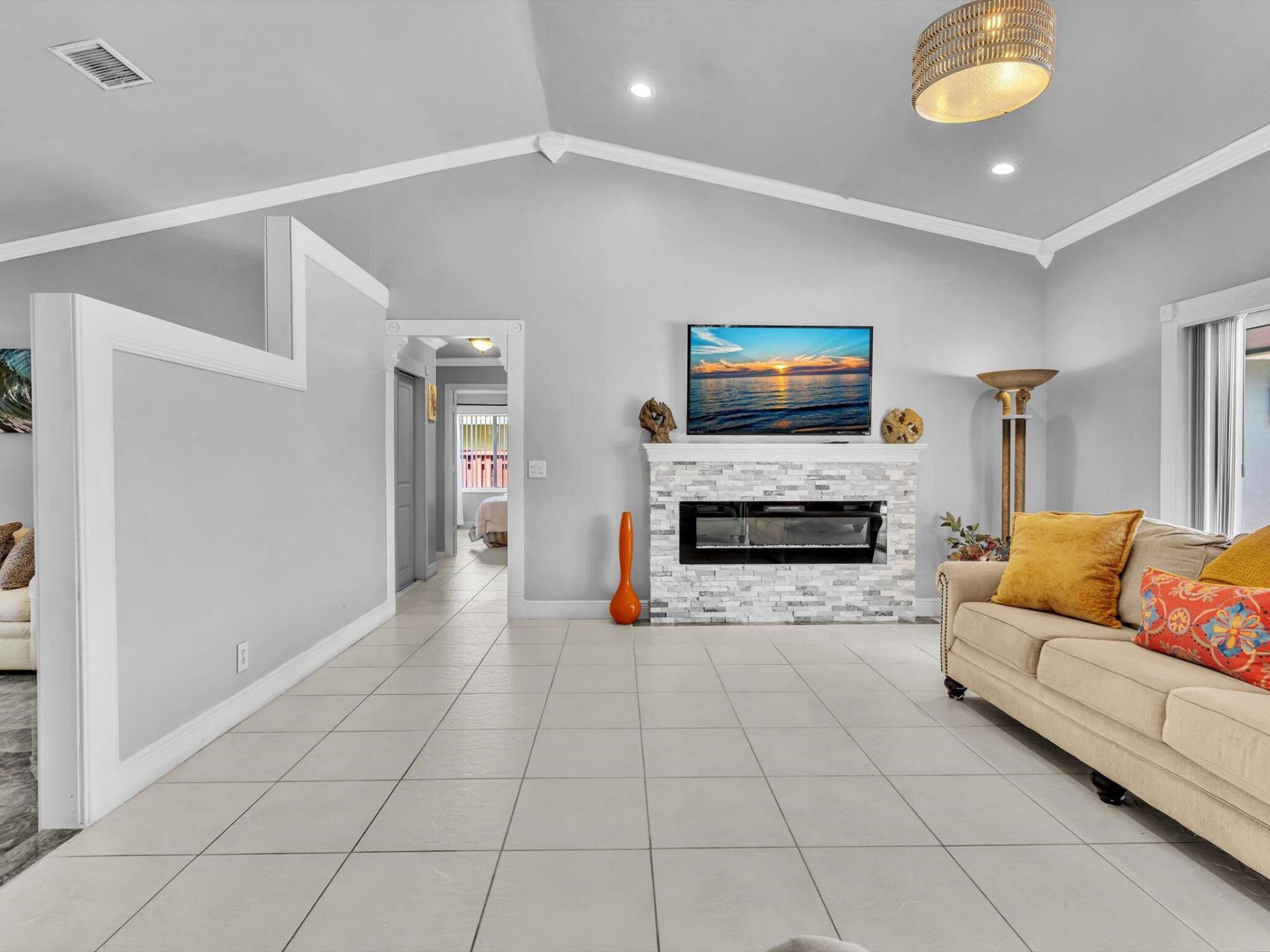 5165 NW 99th Way, Coral Springs, FL 33076 Photo