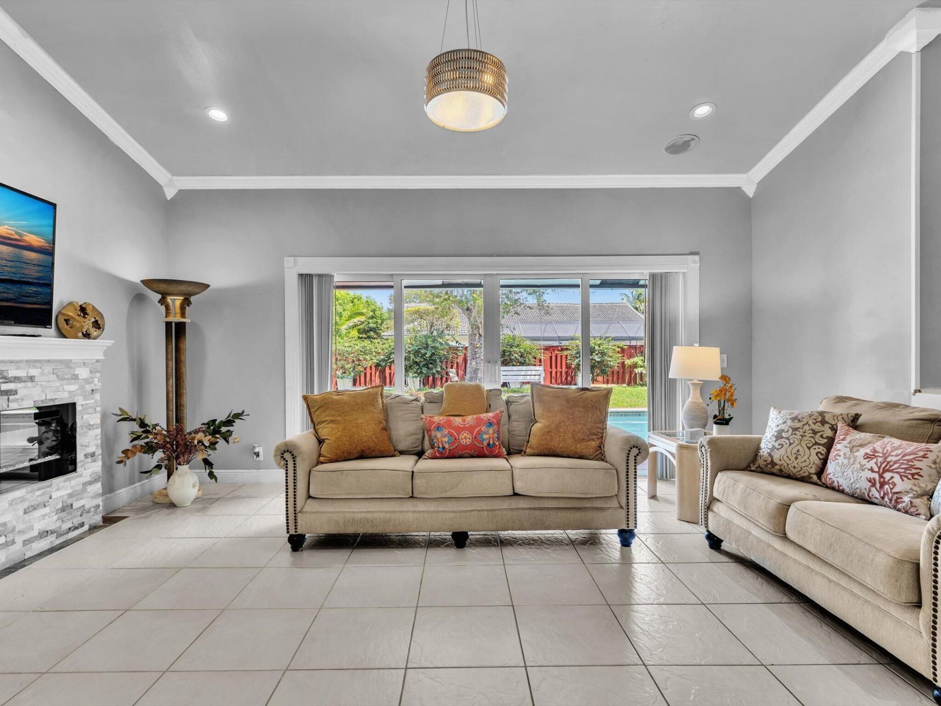 5165 NW 99th Way, Coral Springs, FL 33076 Photo