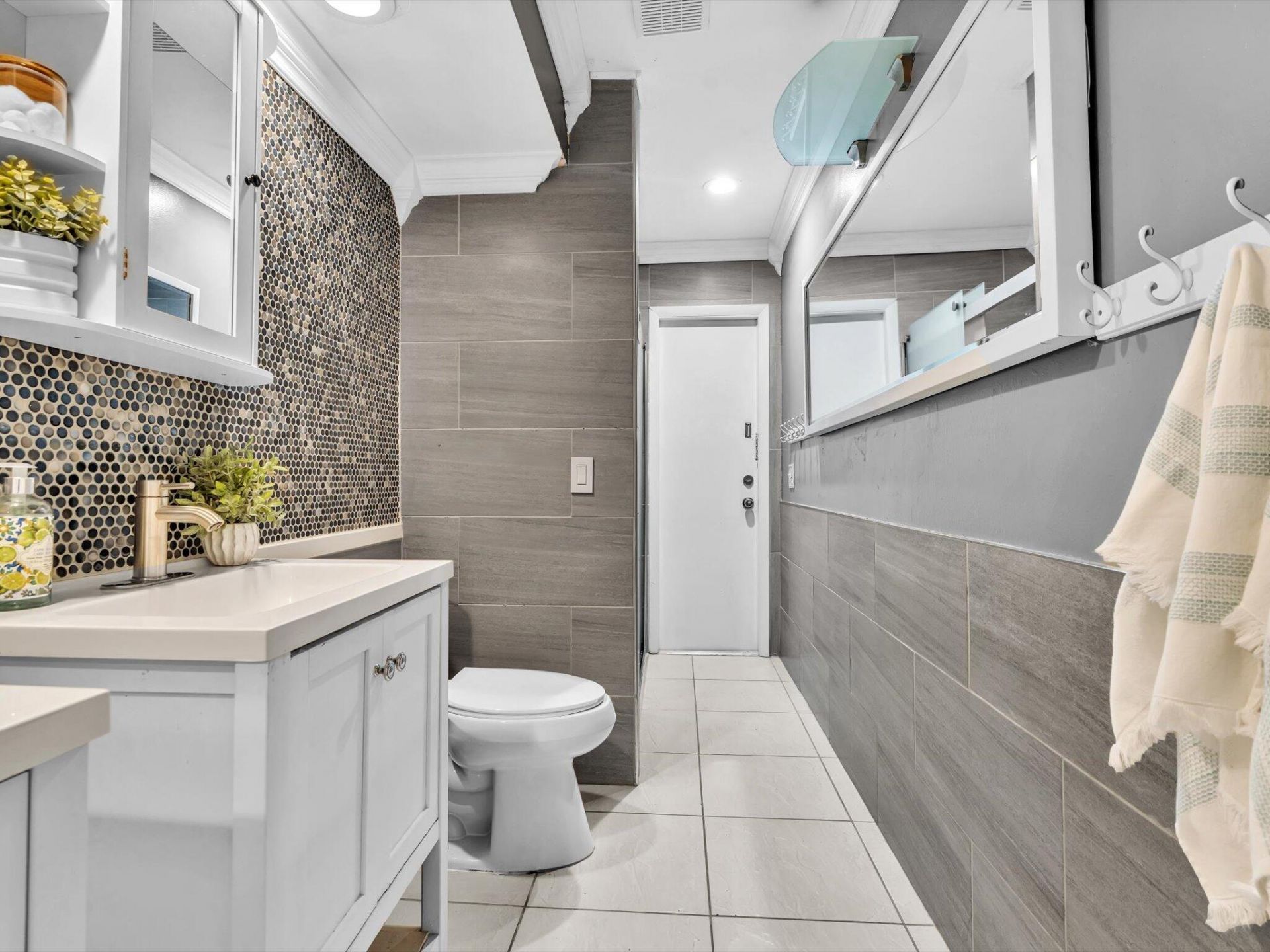 5165 NW 99th Way, Coral Springs, FL 33076 Photo