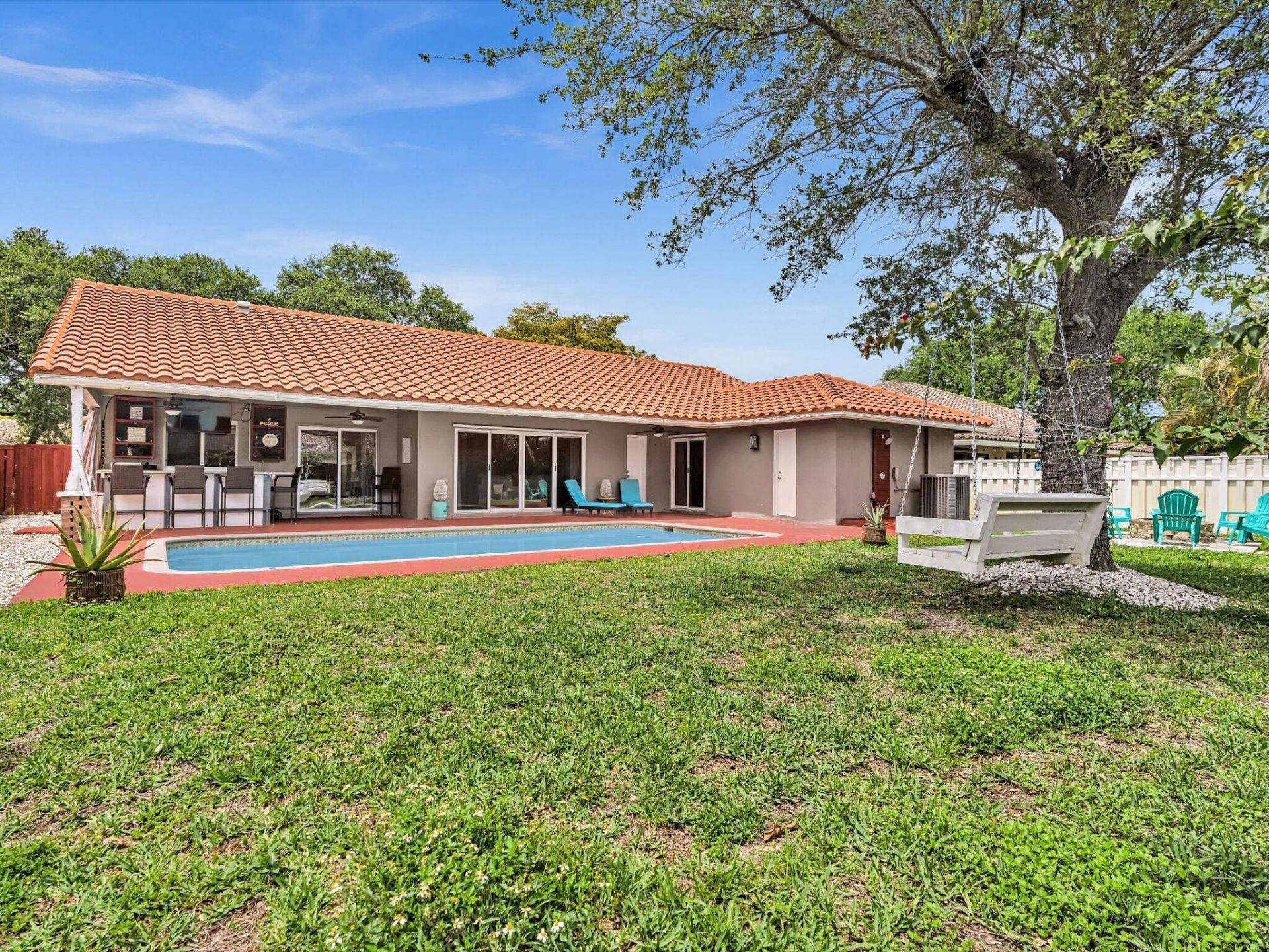 5165 NW 99th Way, Coral Springs, FL 33076 Photo