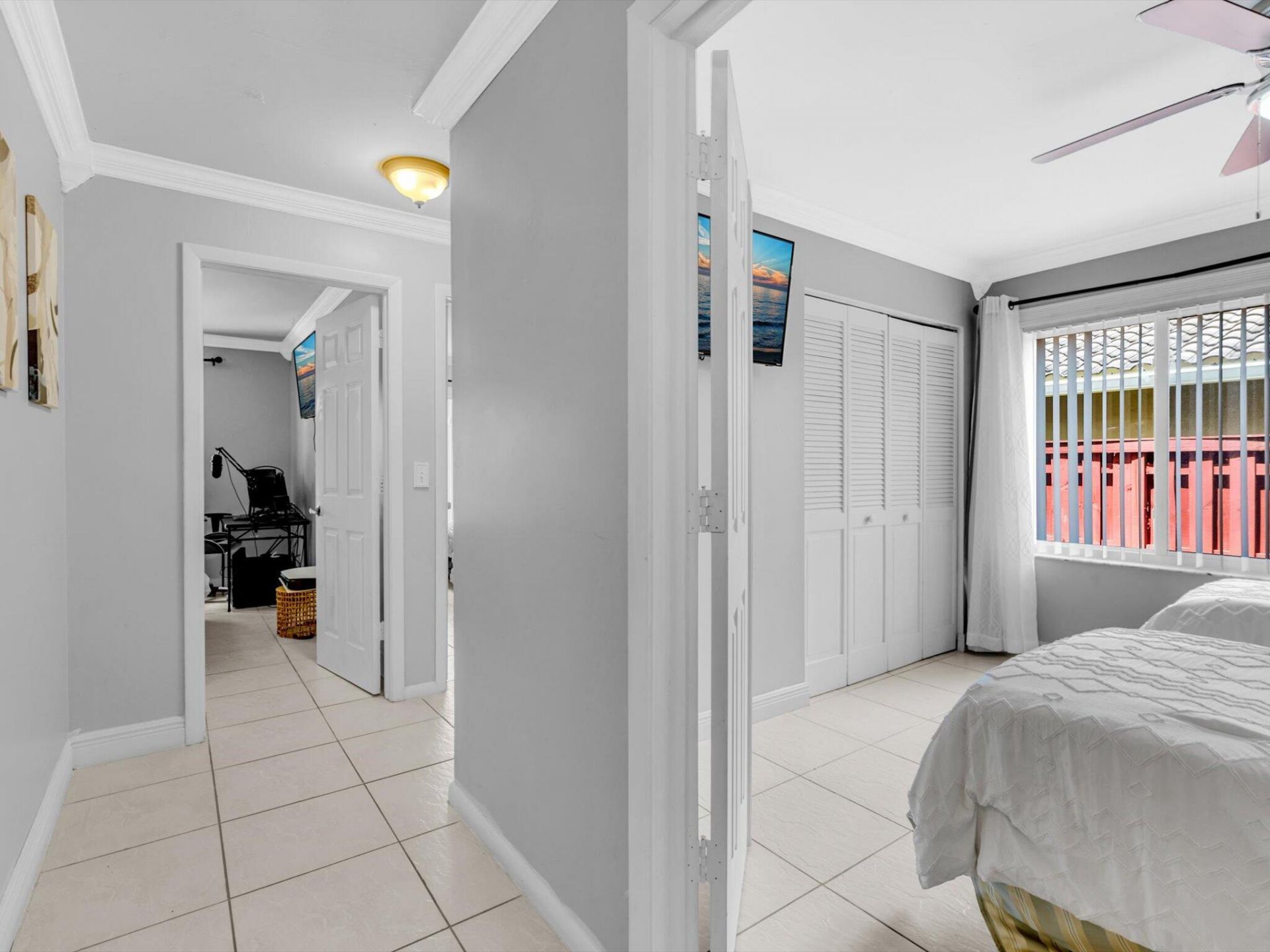 5165 NW 99th Way, Coral Springs, FL 33076 Photo