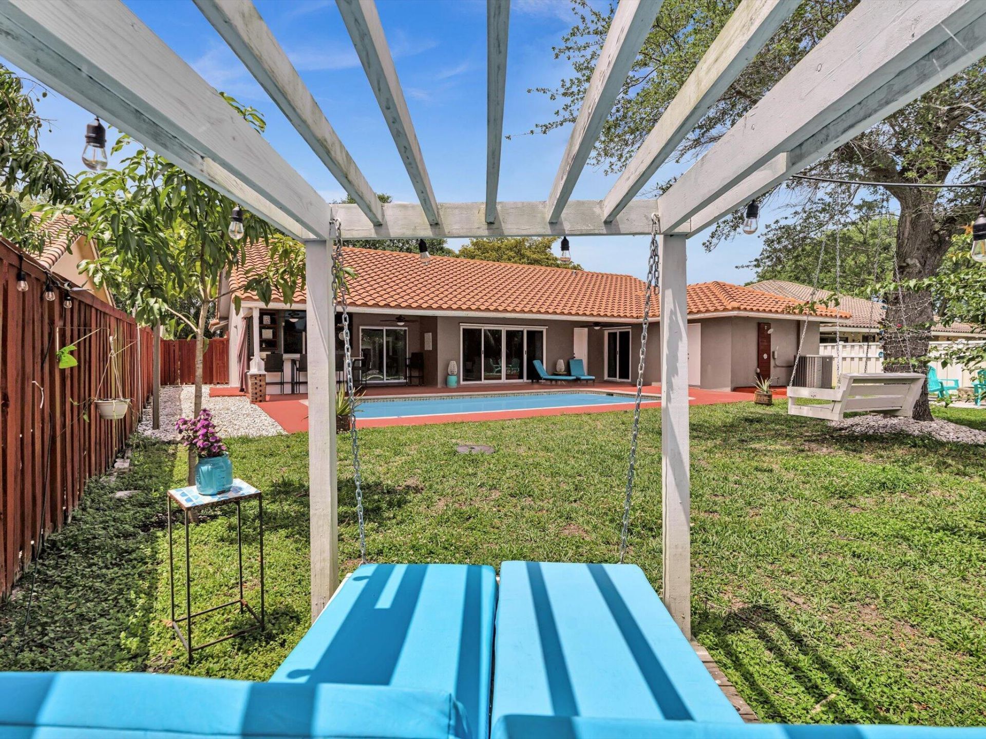 5165 NW 99th Way, Coral Springs, FL 33076 Photo