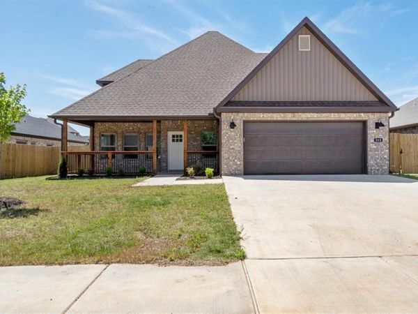 313 Ryder Street , Gentry, AR 72734