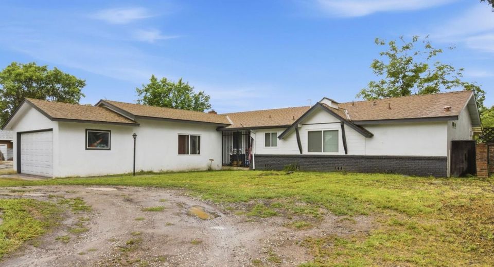 5729 Dewey Dr, Fair Oaks, CA 95628 Photo