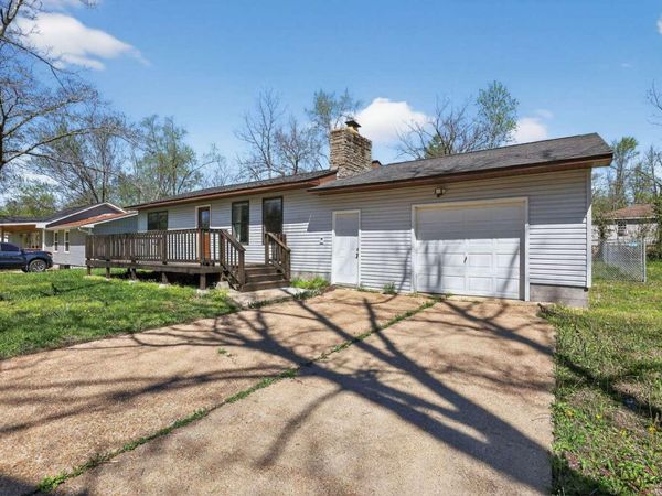 510 W 3rd Street, Mountain View, MO 65548