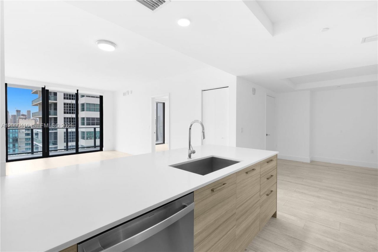 121 NE 34th St, Unit 2602, Miami, FL 33137 Photo