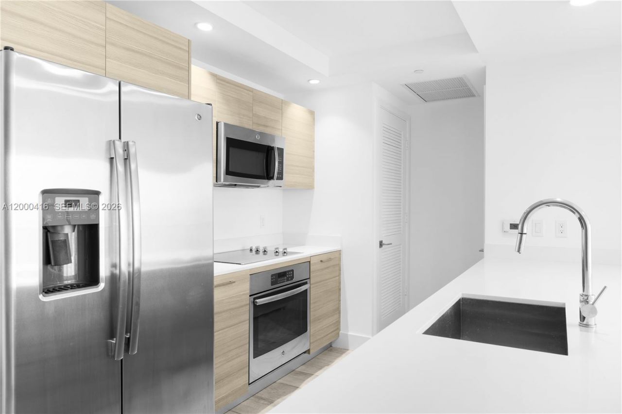 121 NE 34th St, Unit 2602, Miami, FL 33137 Photo