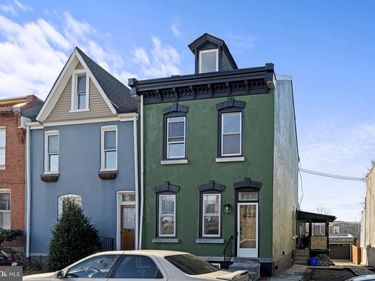 174 76 LAURISTON STREET, PHILADELPHIA, PA 19128