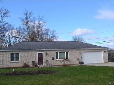 436 Campus Drive, Buffalo, NY 14226