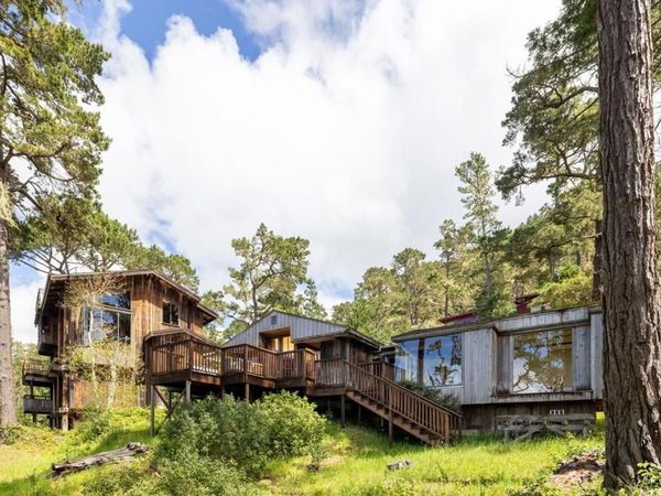 73 Mount Devon Road, Carmel Highlands, CA 93923