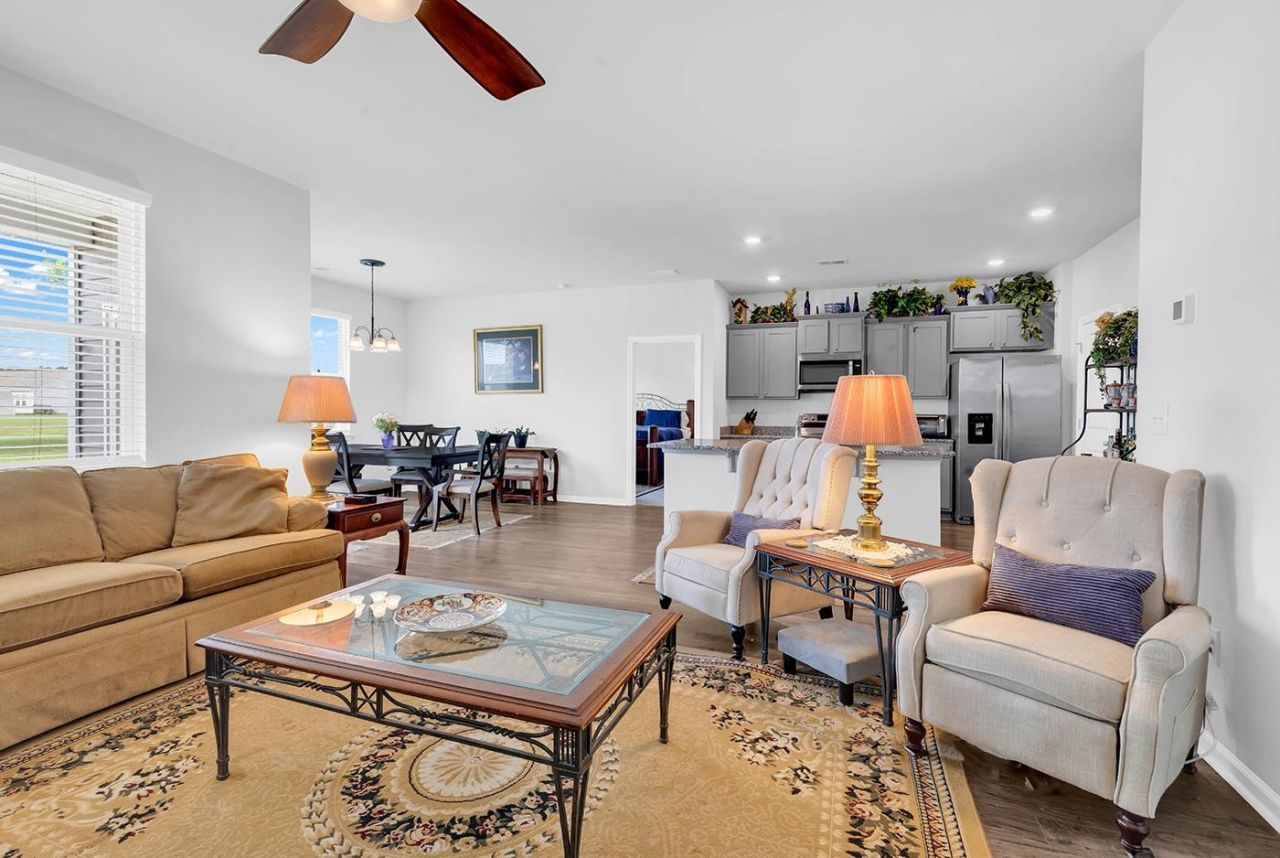 616 Coquina Bay Dr. Photo 4