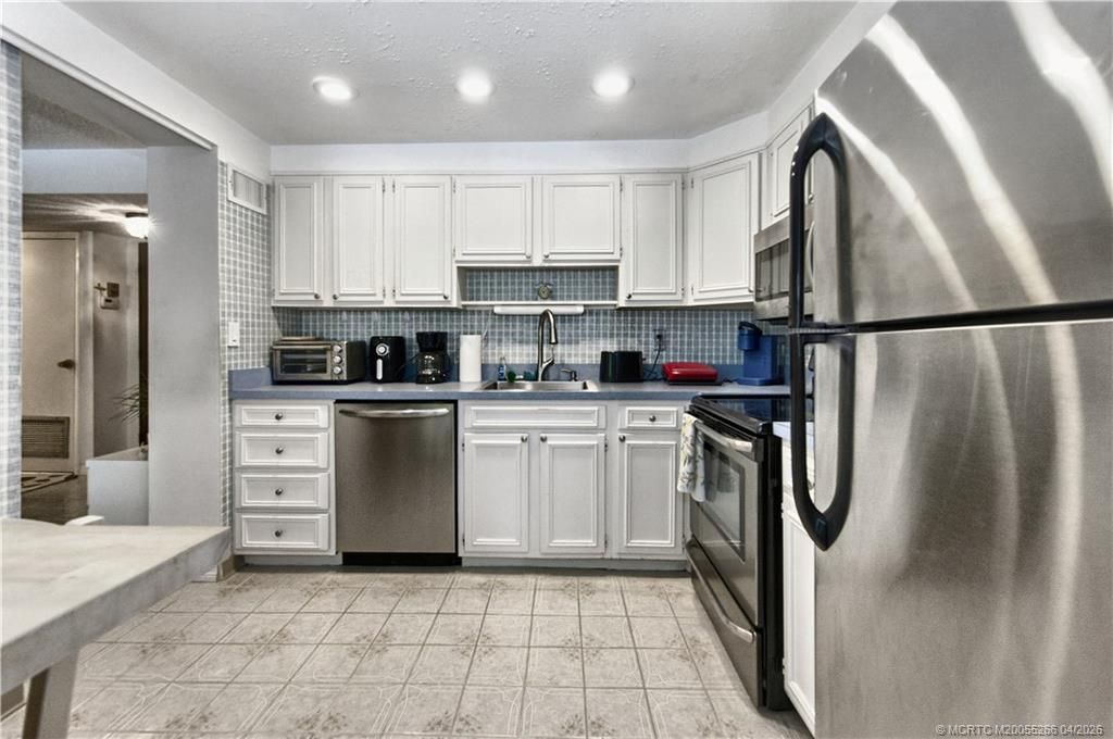 1800 SE Saint Lucie Boulevard, Unit 5-201, Stuart, FL 34996 Photo