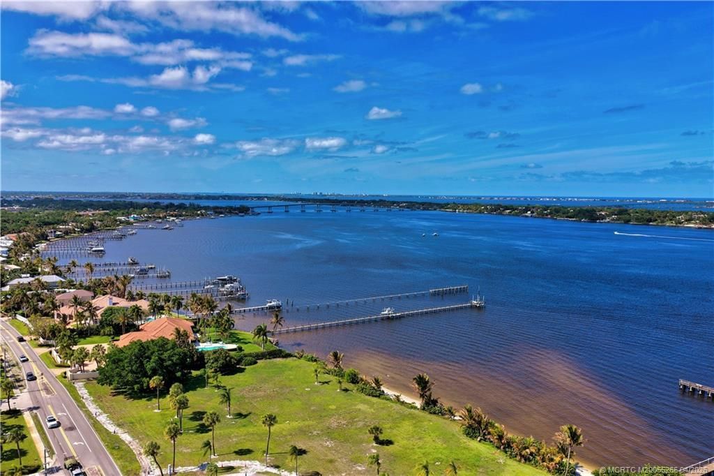1800 SE Saint Lucie Boulevard, Unit 5-201, Stuart, FL 34996 Photo