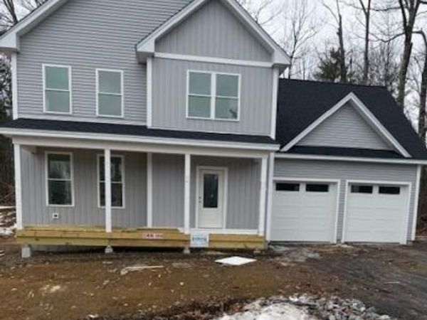 27 Woodbrey Lane, Standish, ME 04084