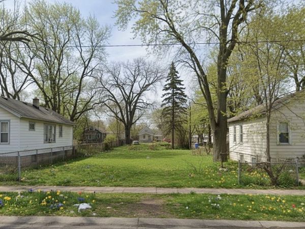 301 W 105th Place , Chicago, IL 60628